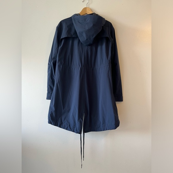 Lululemon Swing Trench True Navy 6 Water And Wind Resistant Glyde Lightweight - Picture 8 of 16